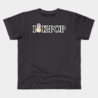 I love kpop Kids T-Shirt